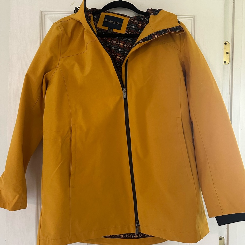 Never worn Pendleton rain jacket